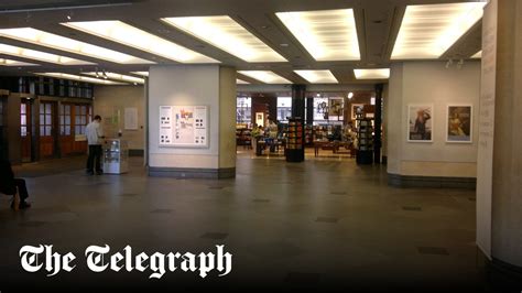 National Gallery donor's secret letter decrying building design .